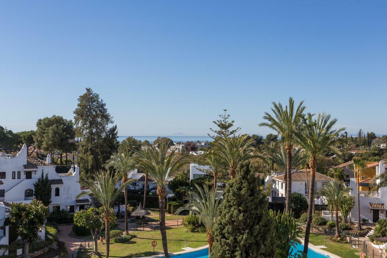 Aldea Blanca Puerto Banus * Marbellac